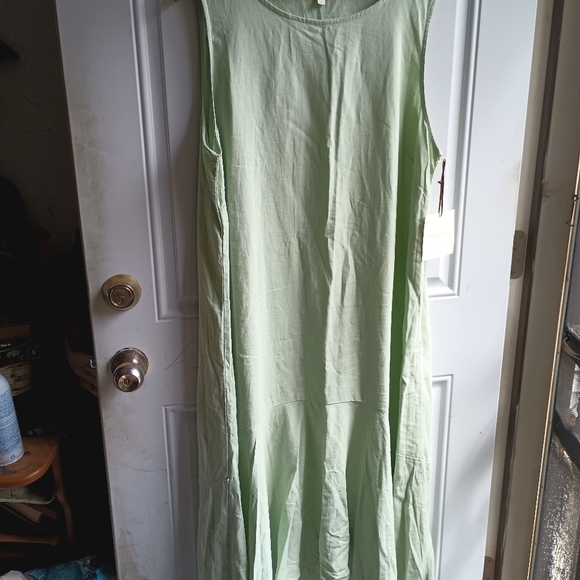 NWT Linen Dress by Cynthia Rowlry - Picture 6 of 13